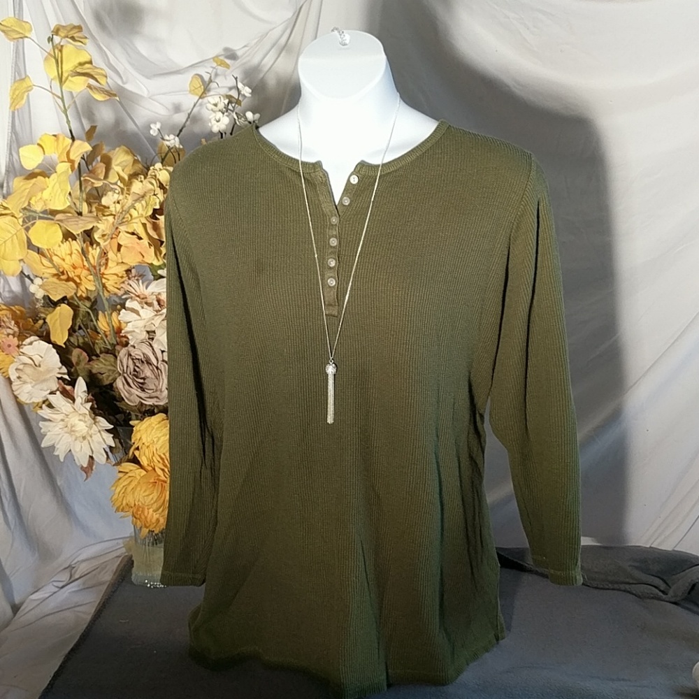 Green waffle knit tunic top